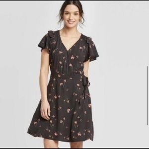 Universal Thread- Wrap dress